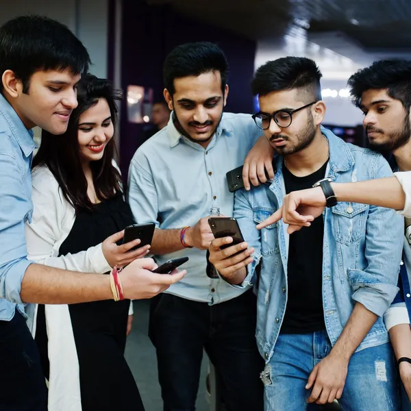 Image related to the future of indian student mobility amid rupee internationalization